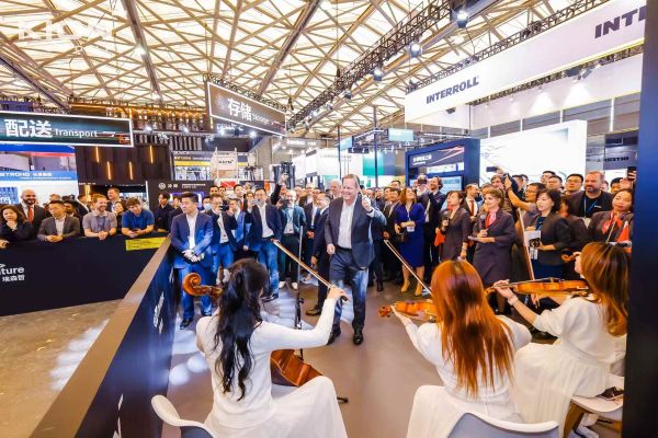 1761829448947200.jpg 配图7-开幕.jpg