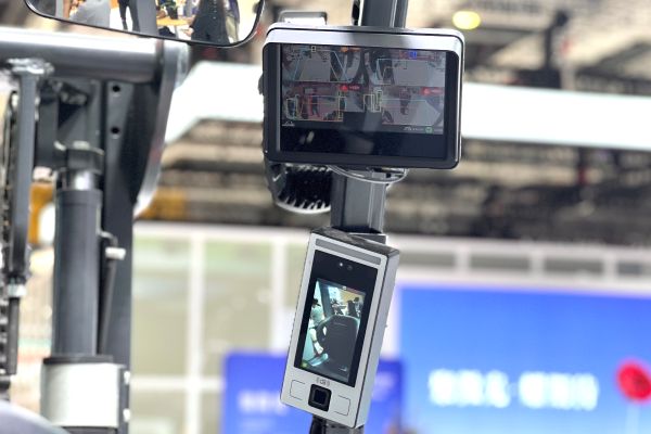 1762503673887533.jpg 1762503673887533.jpg